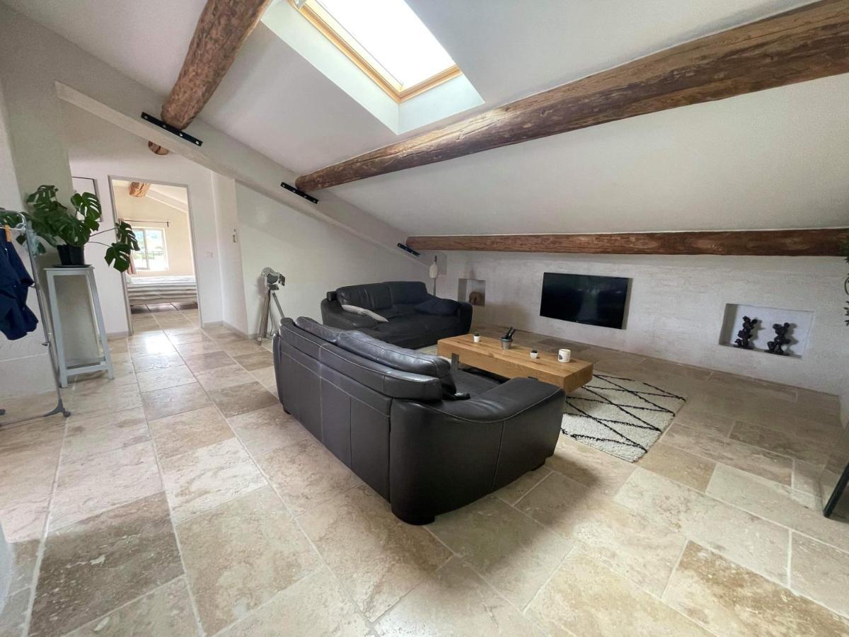 Appartement De Charme Sud Luberon Classe 4 Etoiles Puyvert Eksteriør bilde